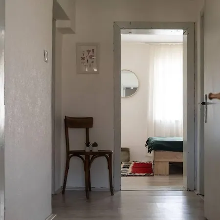 Holiday home Jela Countryside House Kosjeric