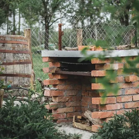 Сasa de vacaciones Jela Countryside House *