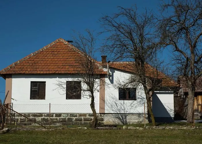 Jela Countryside House