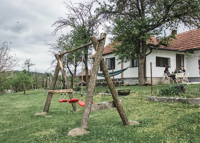 Jela Countryside House Дом отдыха